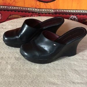 Tommy Hilfiger wedge clogs